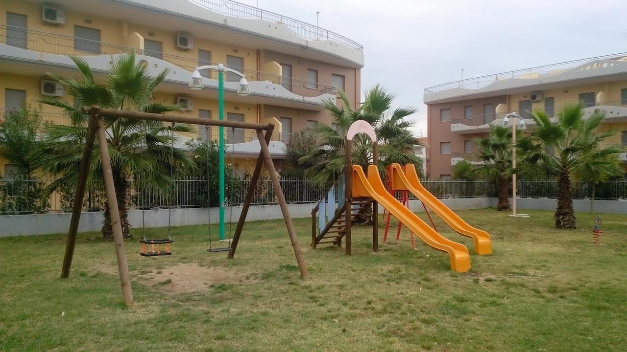 Residence Albadorata Campomarino (Campobasso) Bagian luar foto