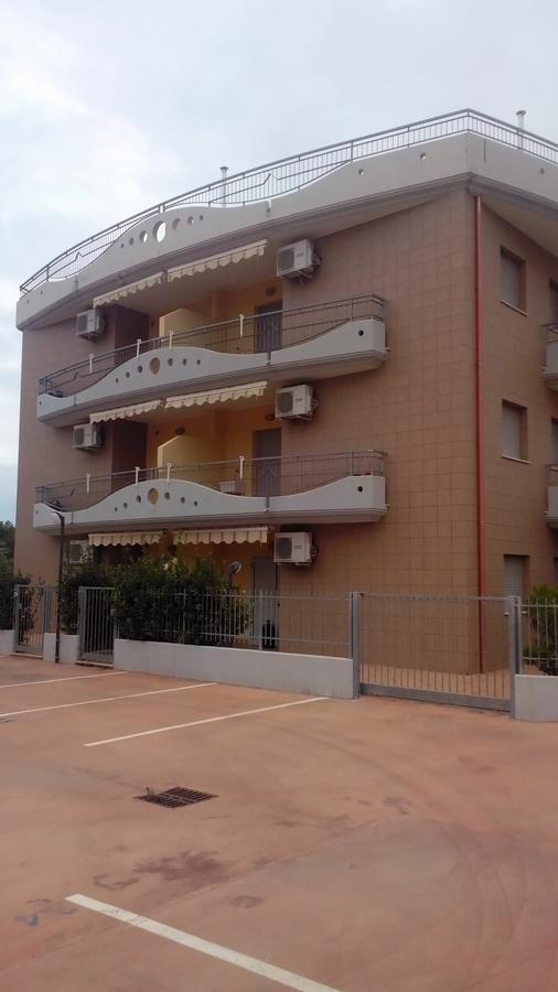 Residence Albadorata Campomarino (Campobasso) Bagian luar foto